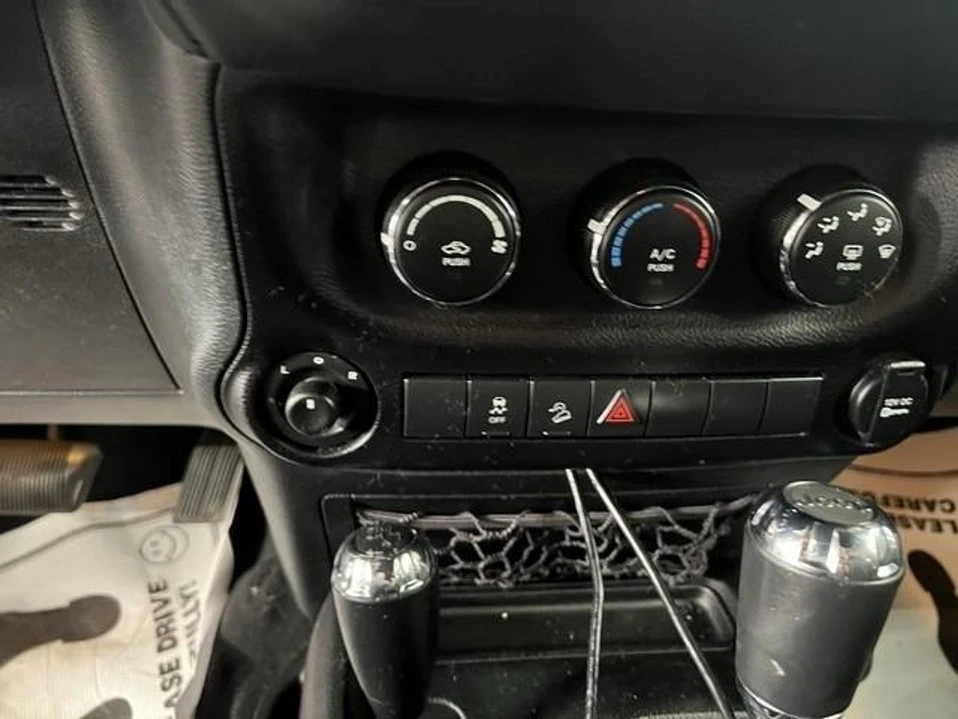 2017 Jeep JK Wrangler - Image 16 of 20