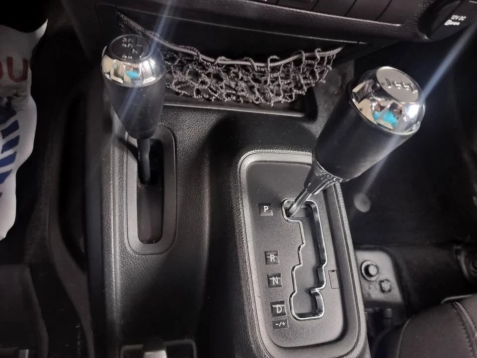 2017 Jeep JK Wrangler - Image 17 of 20