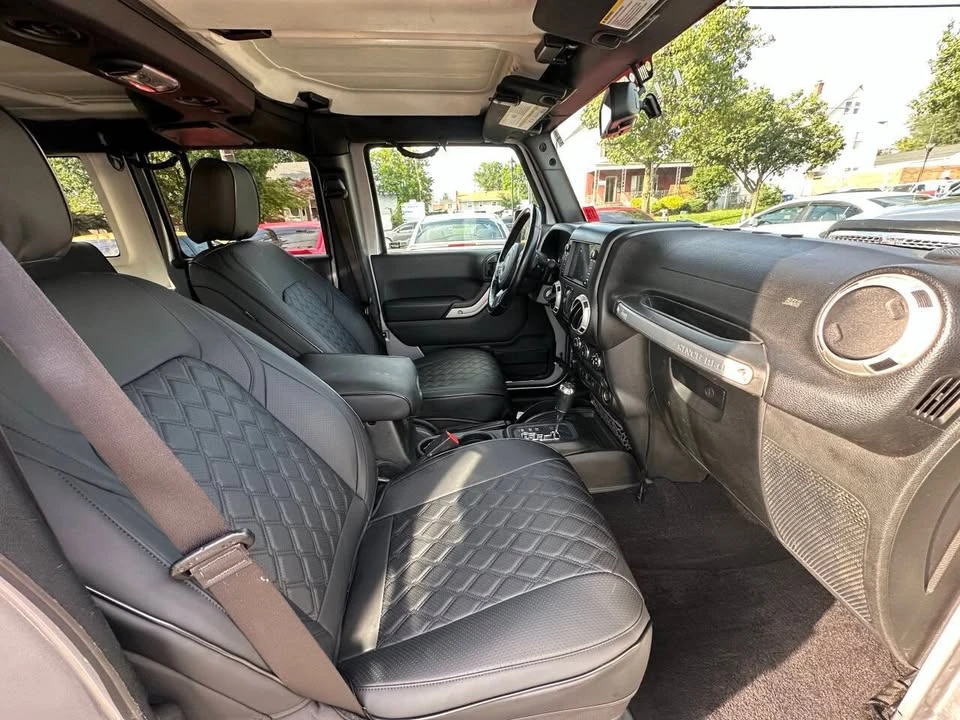 2017 Jeep JK Wrangler - Image 6 of 16