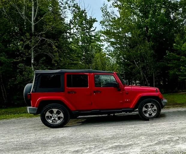 2017 Jeep JK Wrangler - Image 2 of 2