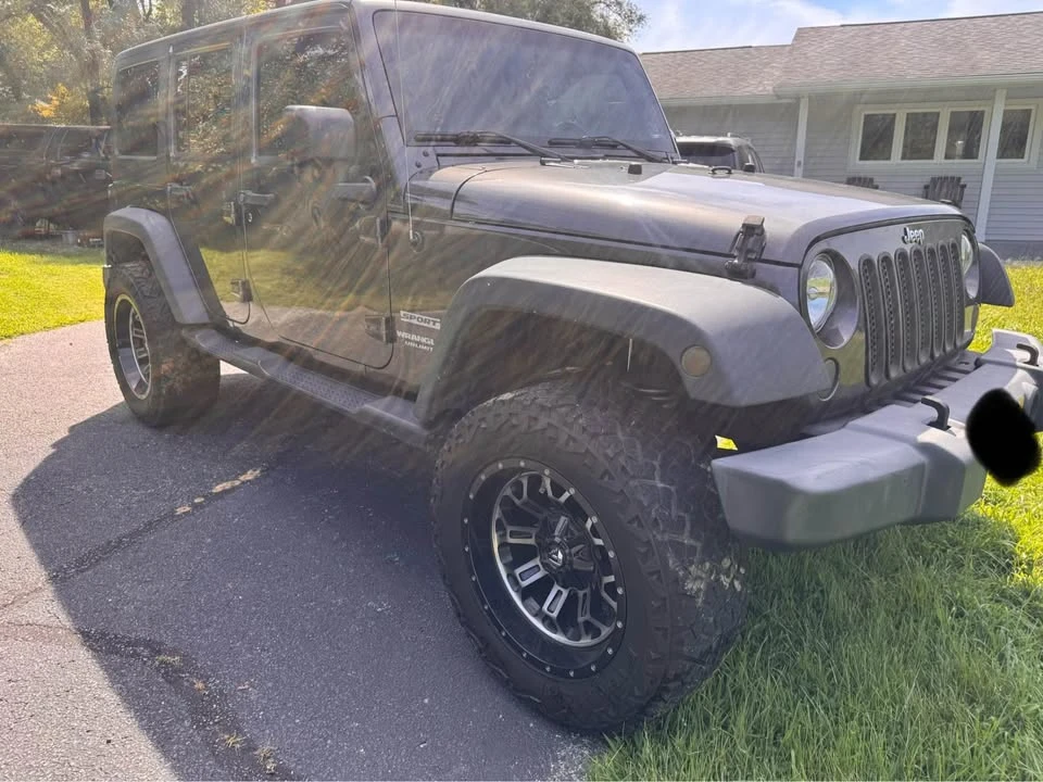 2017 Jeep JK Wrangler - Image 4 of 11
