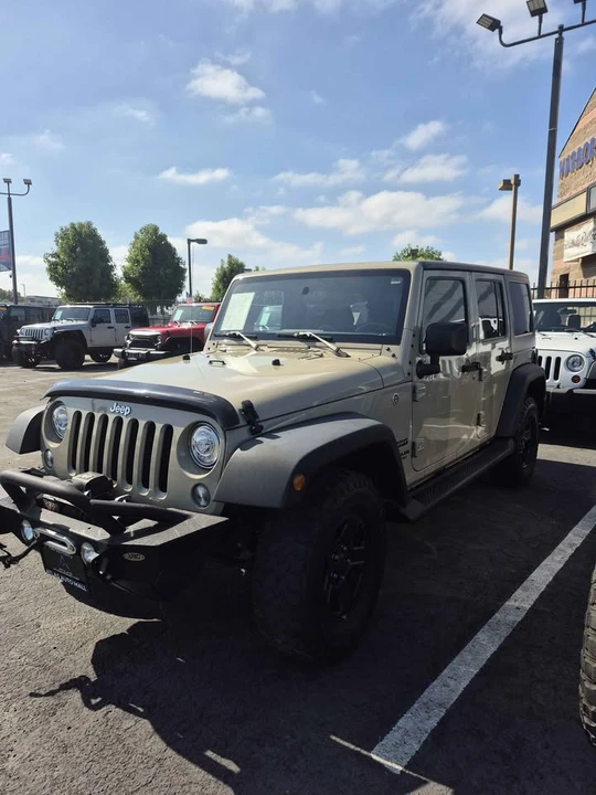 2017 Jeep JK Wrangler - Image 2 of 2
