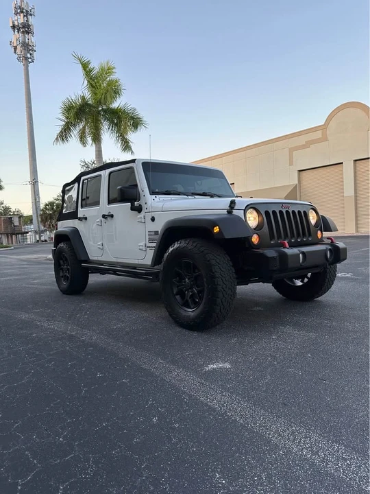 2017 Jeep JK Wrangler - Image 9 of 16