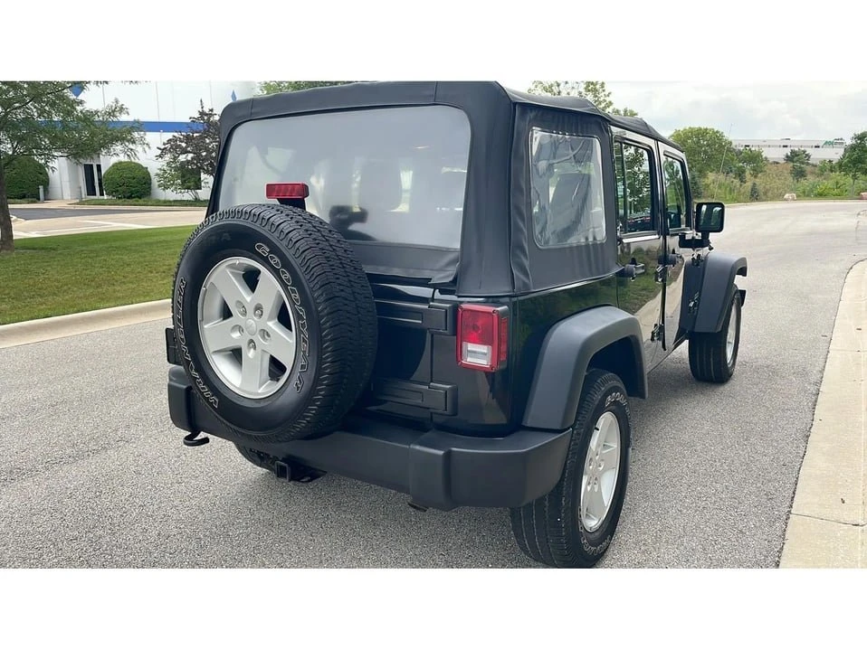 2017 Jeep JK Wrangler - Image 9 of 19