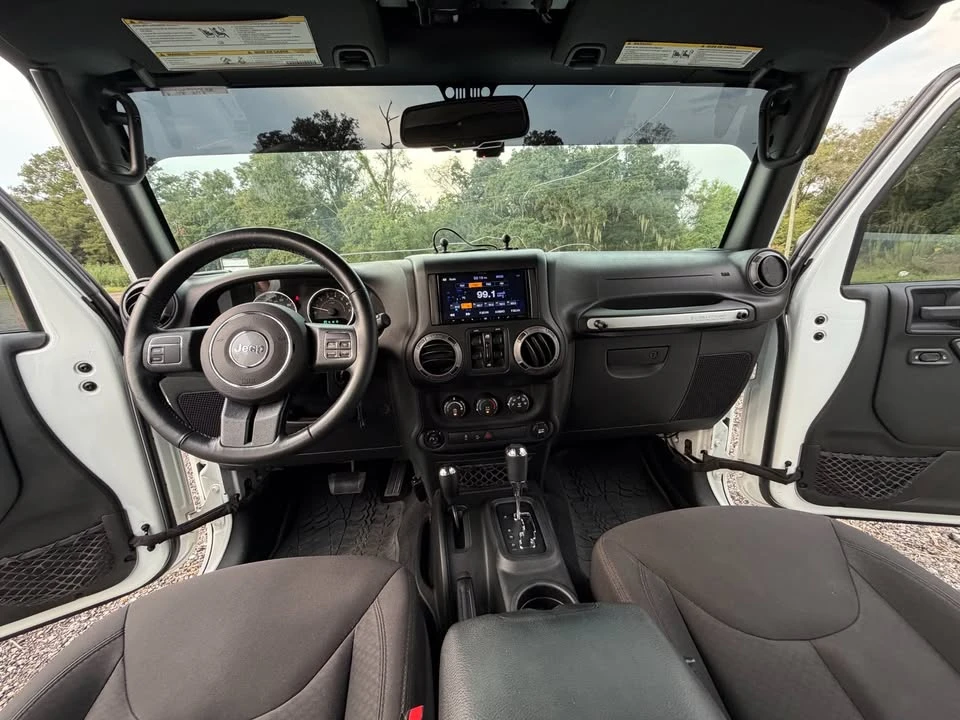 2017 Jeep JK Wrangler - Image 9 of 9