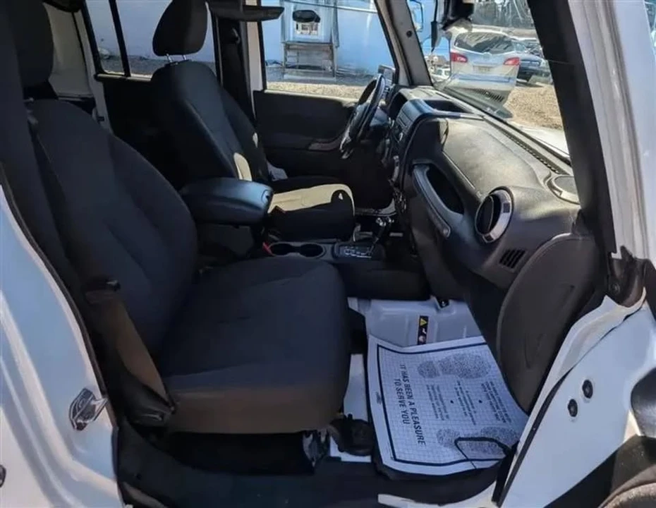 2017 Jeep JK Wrangler - Image 10 of 20