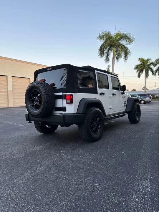 2017 Jeep JK Wrangler - Image 7 of 16