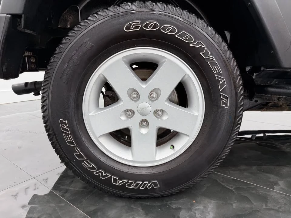 2017 Jeep JK Wrangler - Image 12 of 20