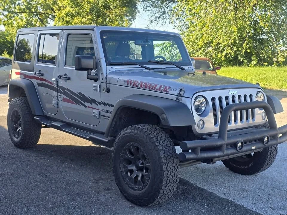 2017 Jeep JK Wrangler - Image 2 of 13