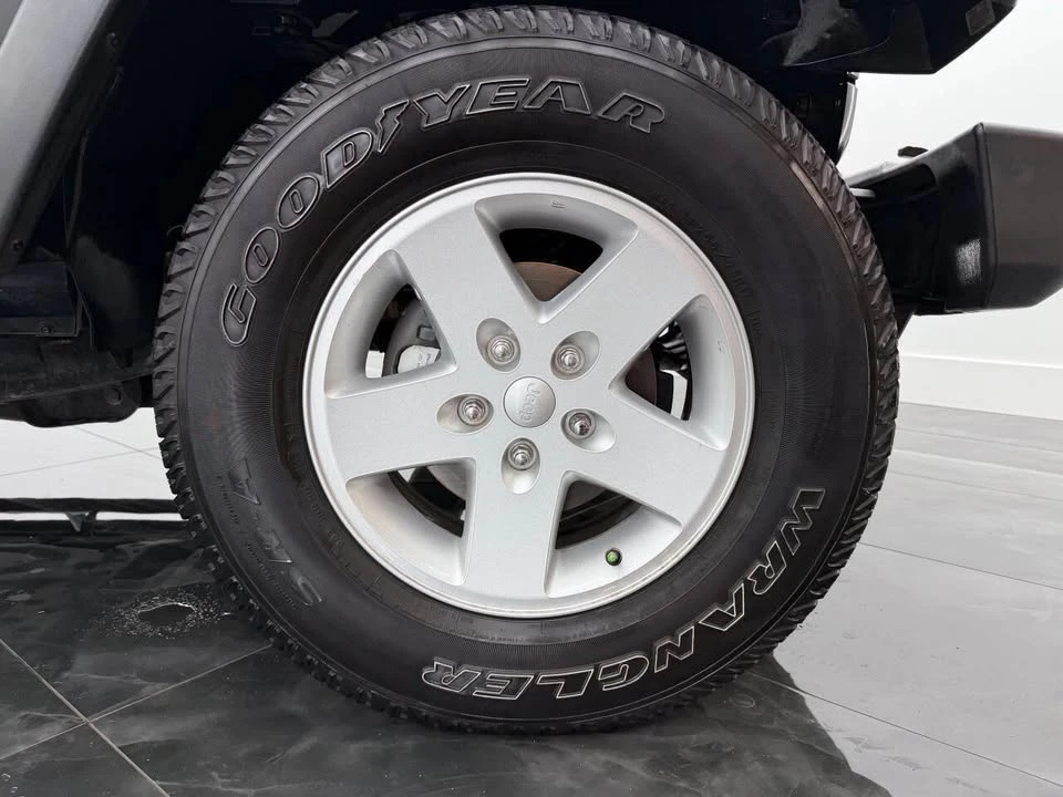 2017 Jeep JK Wrangler - Image 13 of 20