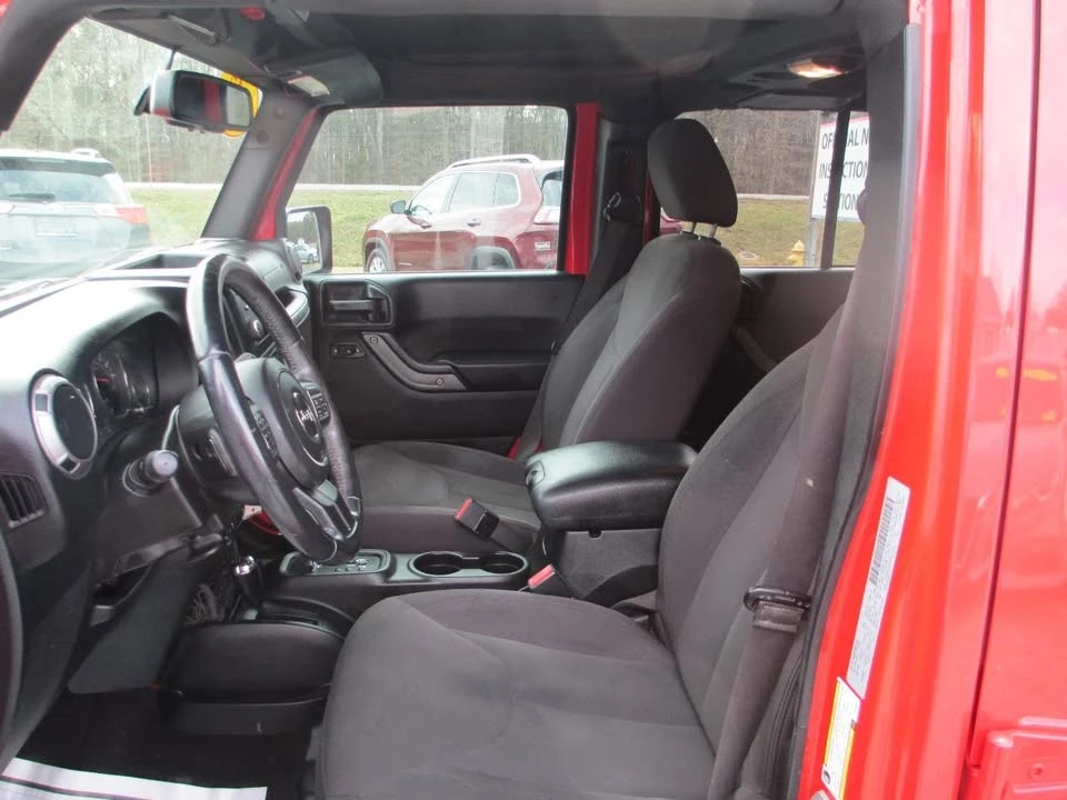 2017 Jeep JK Wrangler - Image 6 of 12