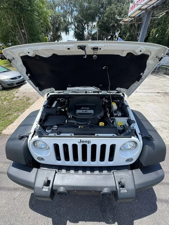 2017 Jeep JK Wrangler - Image 5 of 10