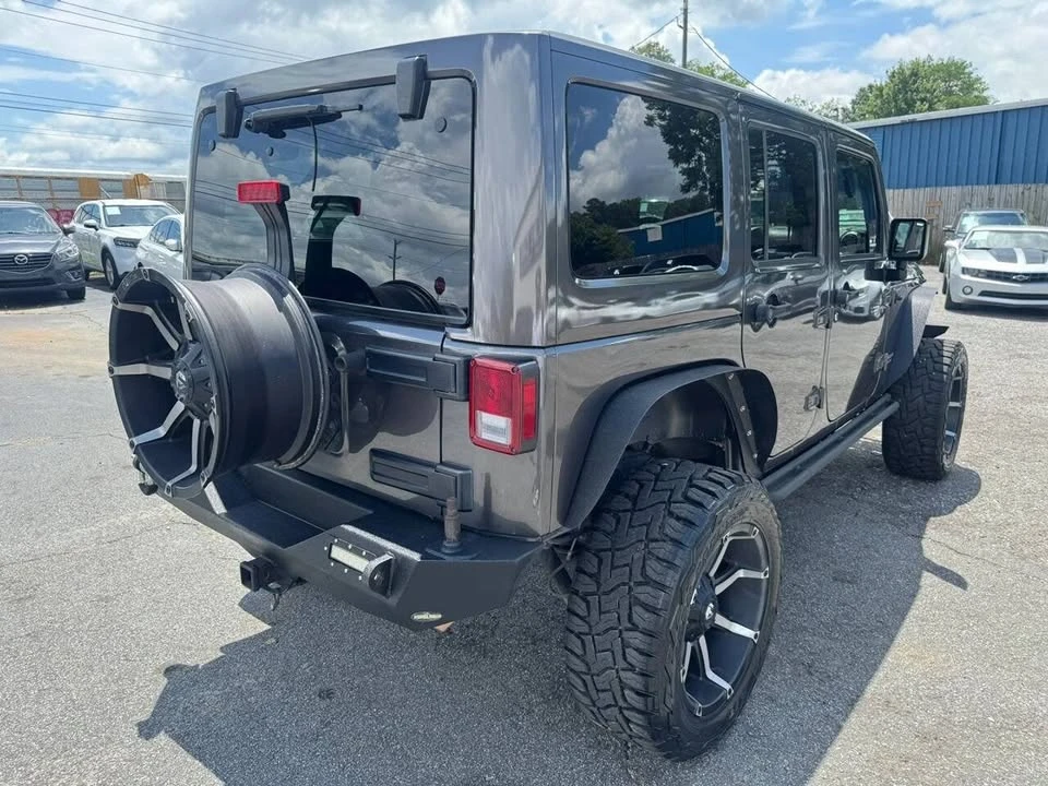 2017 Jeep JK Wrangler - Image 6 of 17