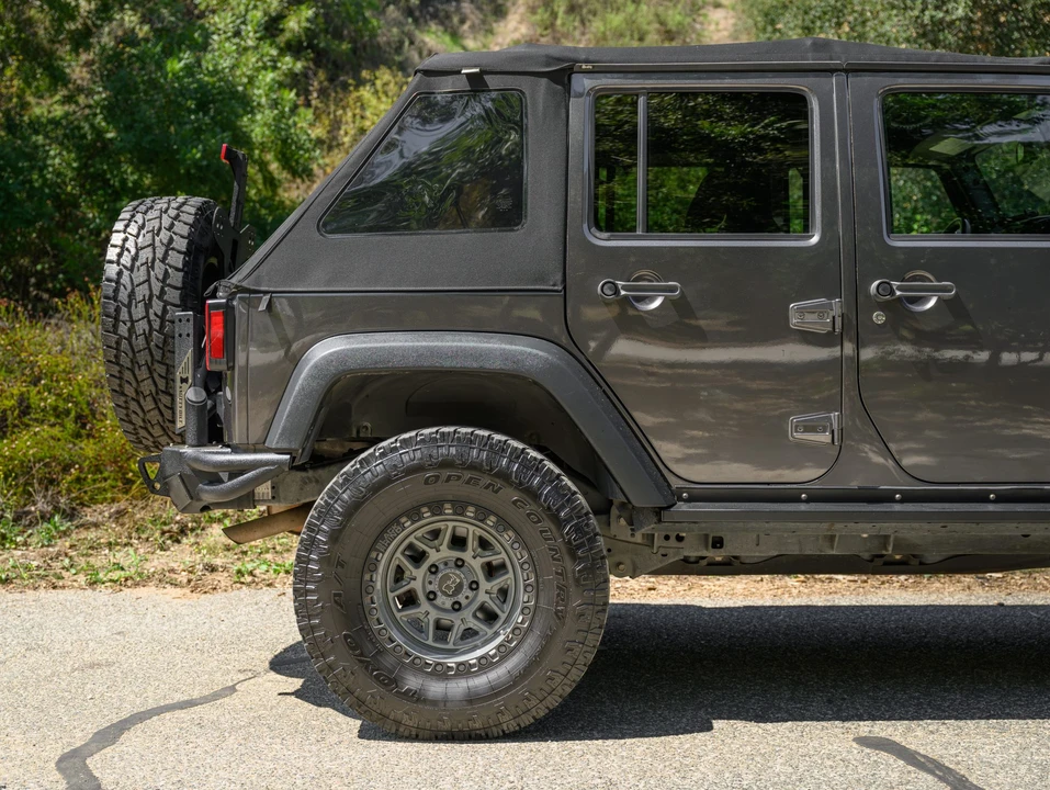 2017 Jeep JK Wrangler - Image 28 of 31