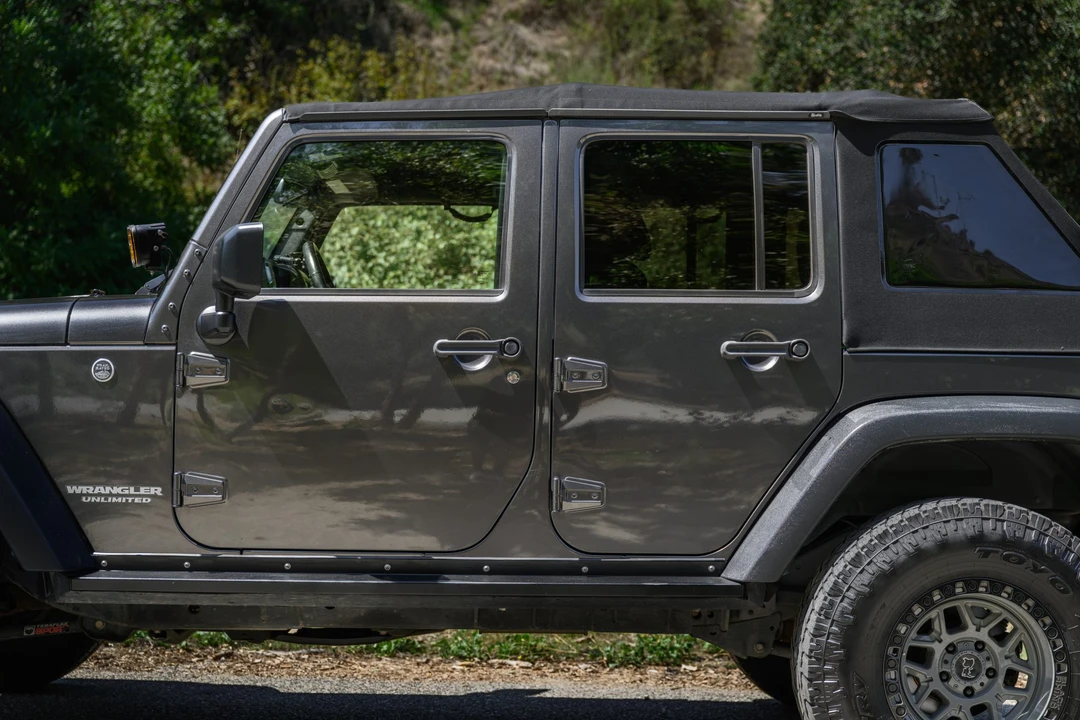 2017 Jeep JK Wrangler - Image 26 of 31