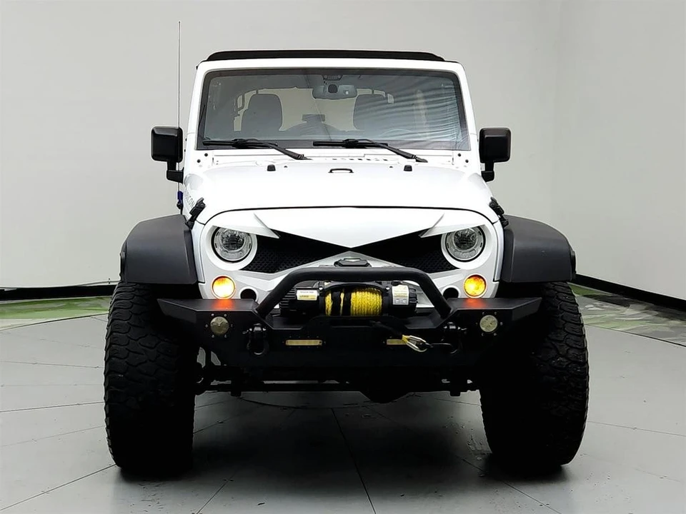 2017 Jeep JK Wrangler - Image 2 of 12