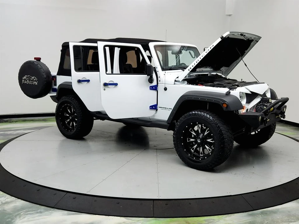 2017 Jeep JK Wrangler - Image 7 of 12