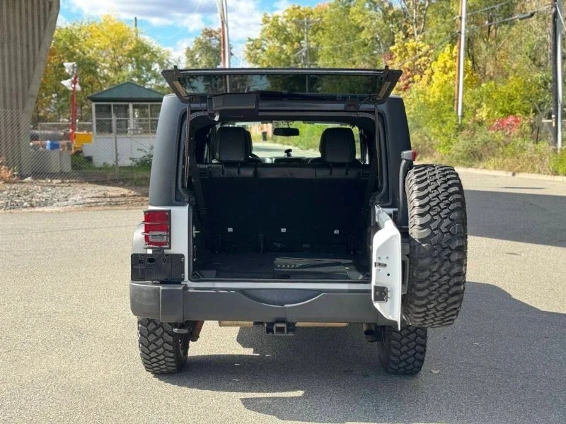 2017 Jeep JK Wrangler - Image 8 of 11