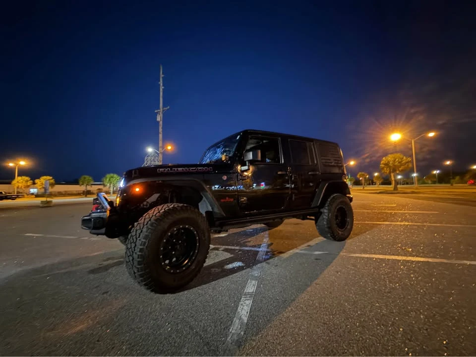 2017 Jeep JK Wrangler - Image 4 of 4