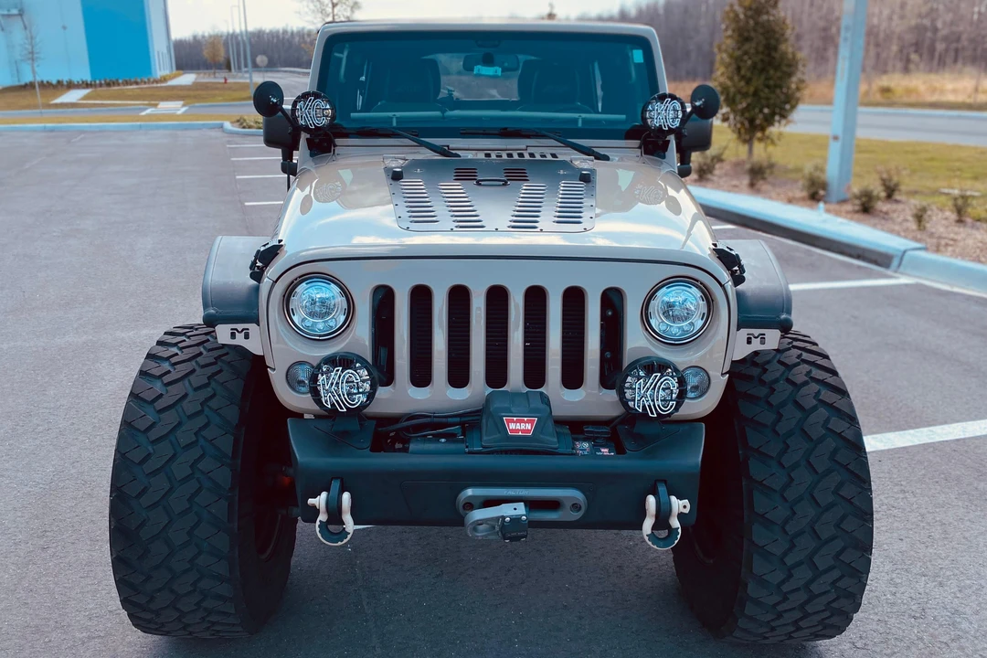 2017 Jeep JK Wrangler - Image 2 of 31