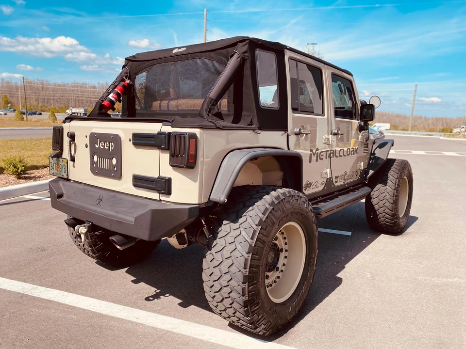 2017 Jeep JK Wrangler - Image 15 of 31