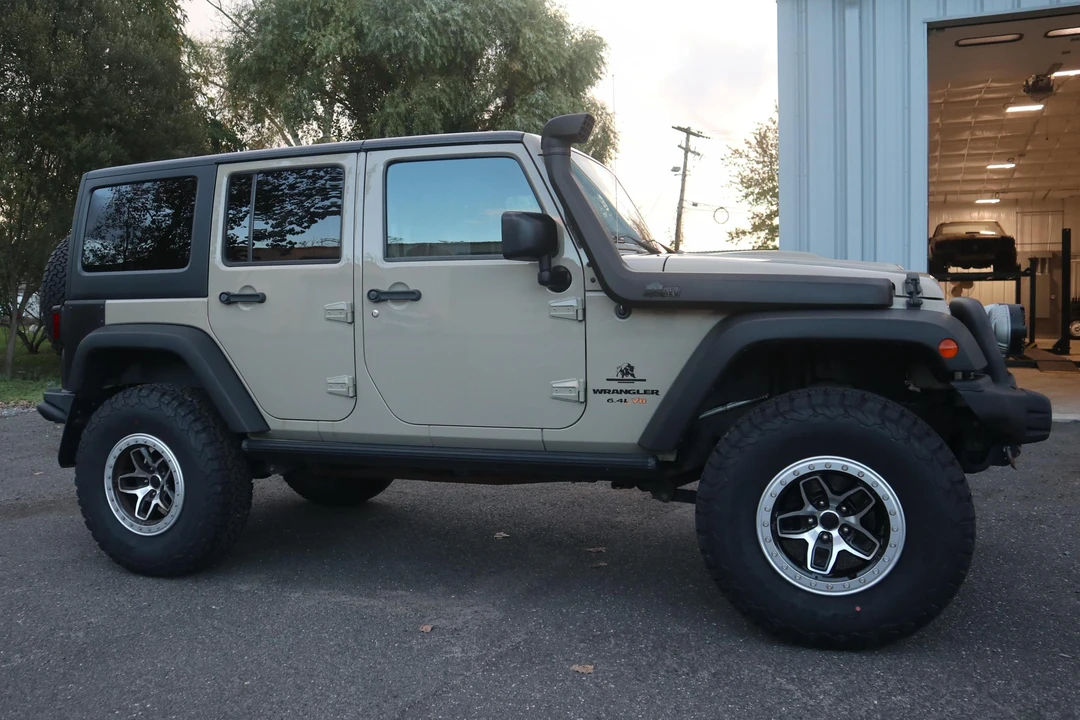 2017 Jeep JK Wrangler - Image 4 of 31