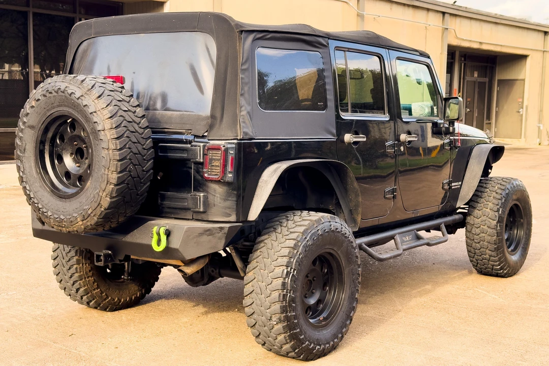 2017 Jeep JK Wrangler - Image 4 of 31
