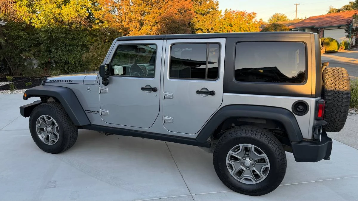 2017 Jeep JK Wrangler - Image 2 of 16