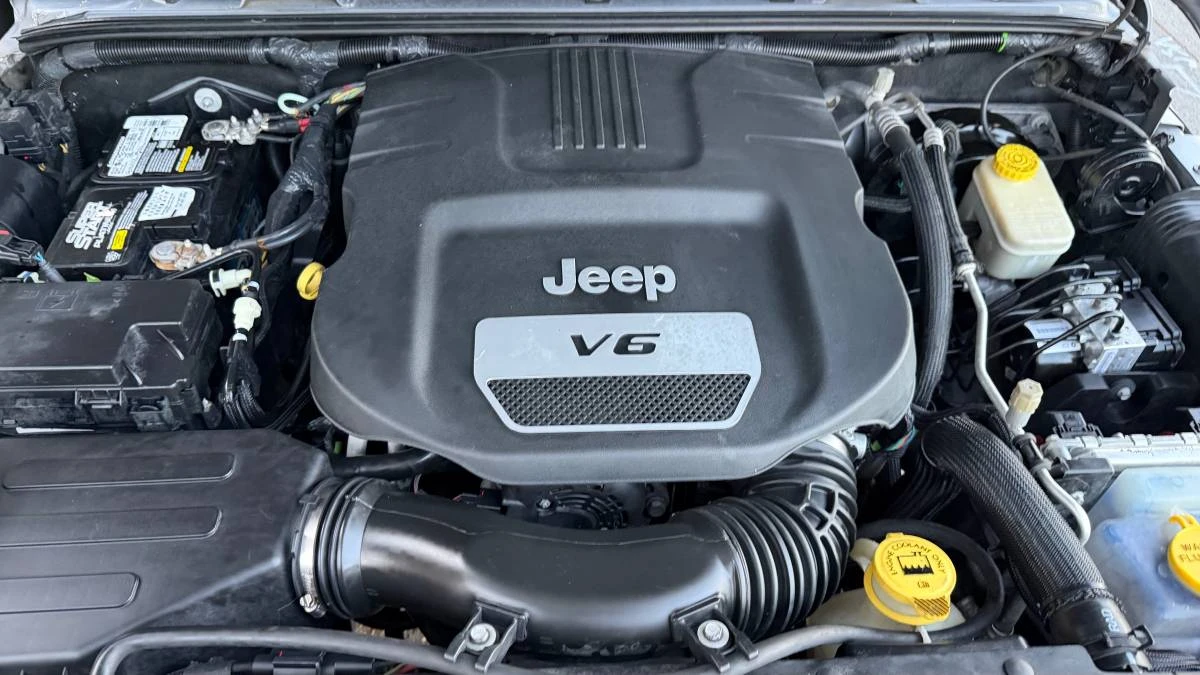 2017 Jeep JK Wrangler - Image 14 of 16