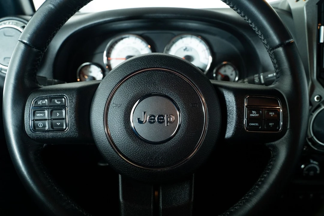 2017 Jeep JK Wrangler - Image 29 of 31