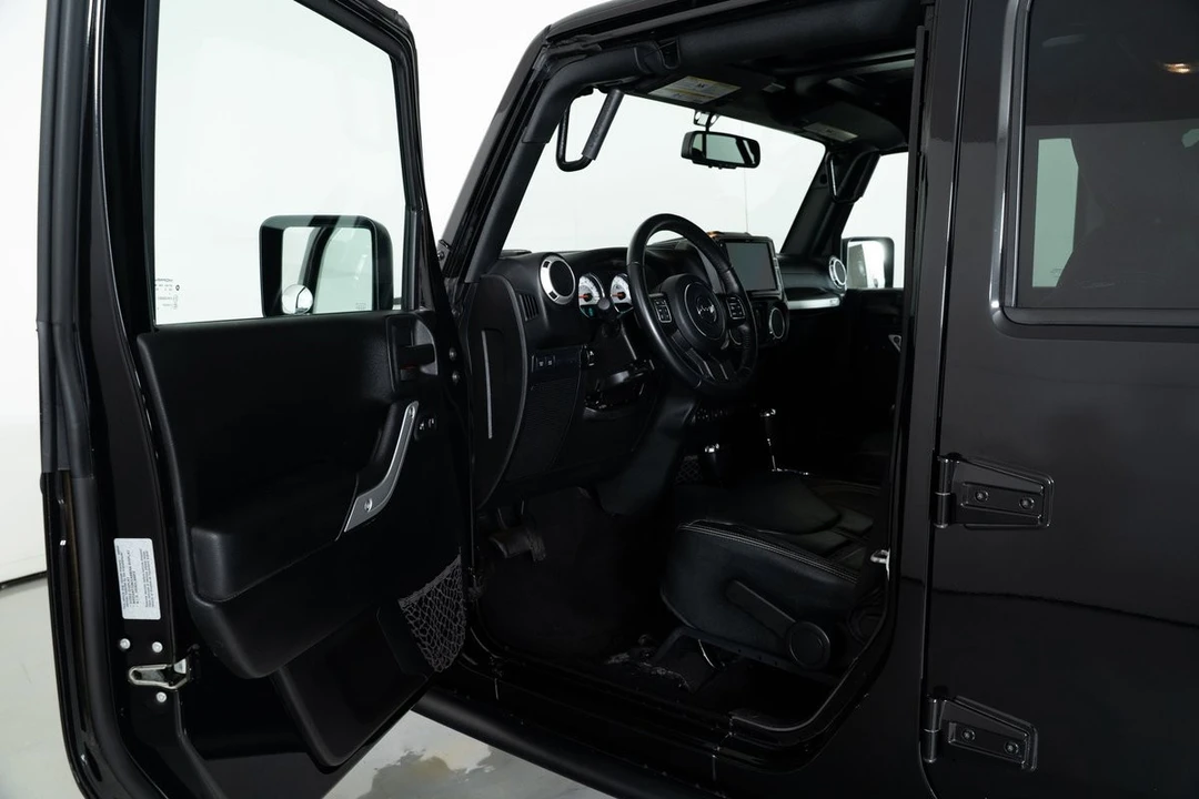 2017 Jeep JK Wrangler - Image 18 of 31