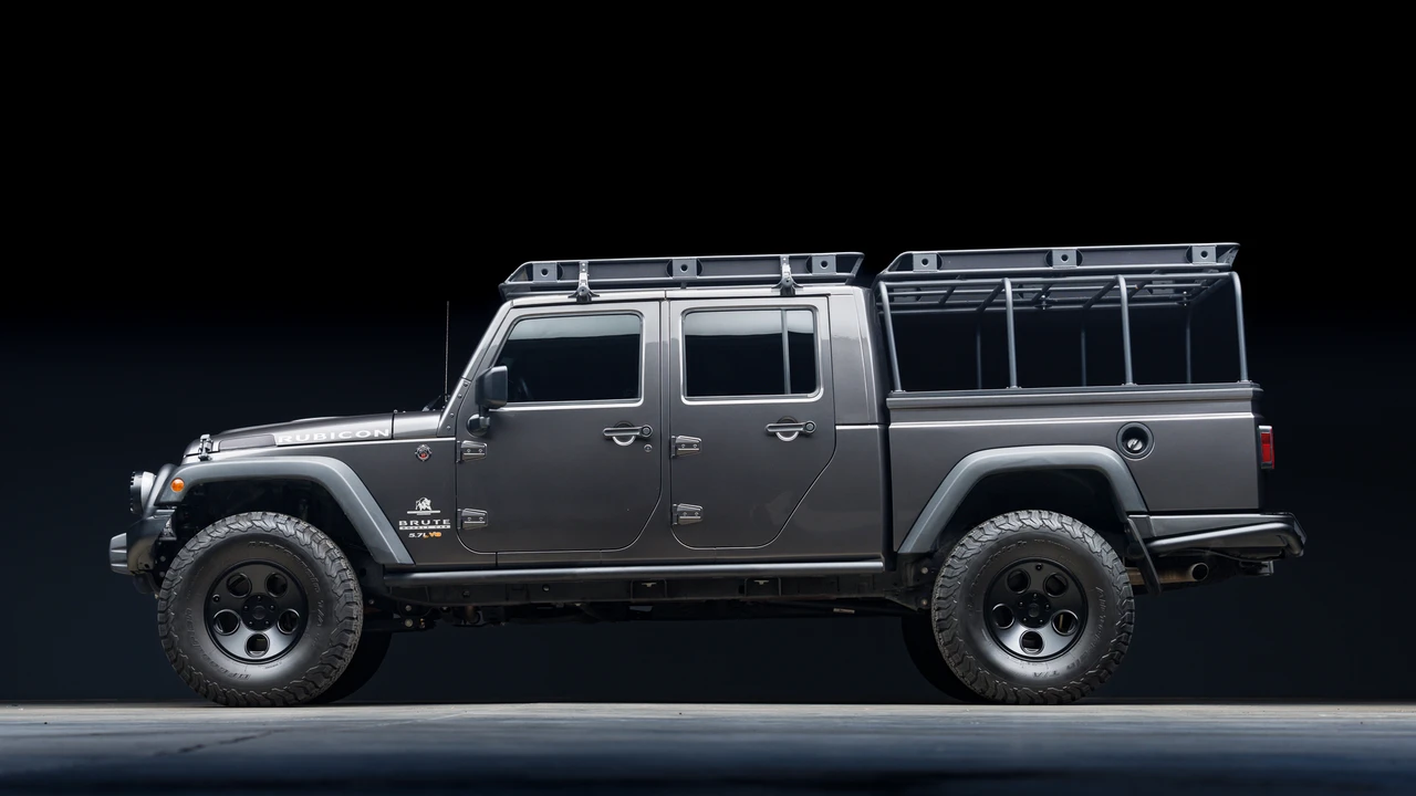 2017 Jeep JK Wrangler - Image 9 of 31