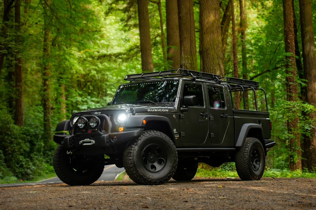 2017 Jeep JK Wrangler - Image 2 of 31