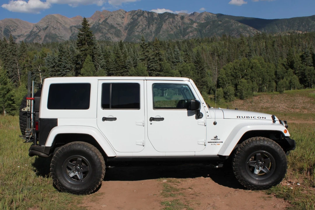 2017 Jeep JK Wrangler - Image 4 of 31