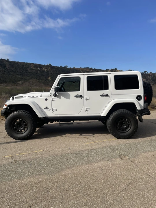 2017 Jeep JK Wrangler - Image 5 of 31