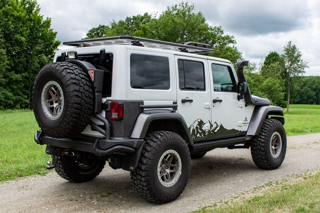 2017 Jeep JK Wrangler - Image 11 of 31