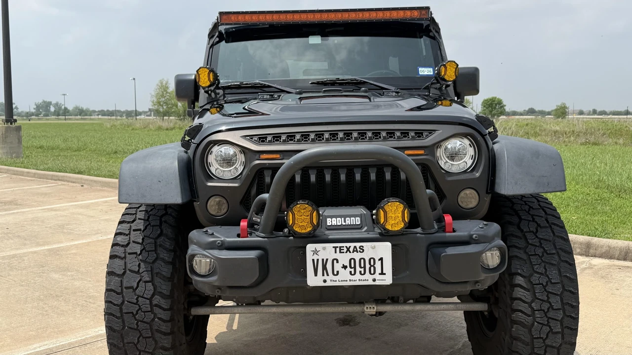 2017 Jeep JK Wrangler - Image 9 of 31
