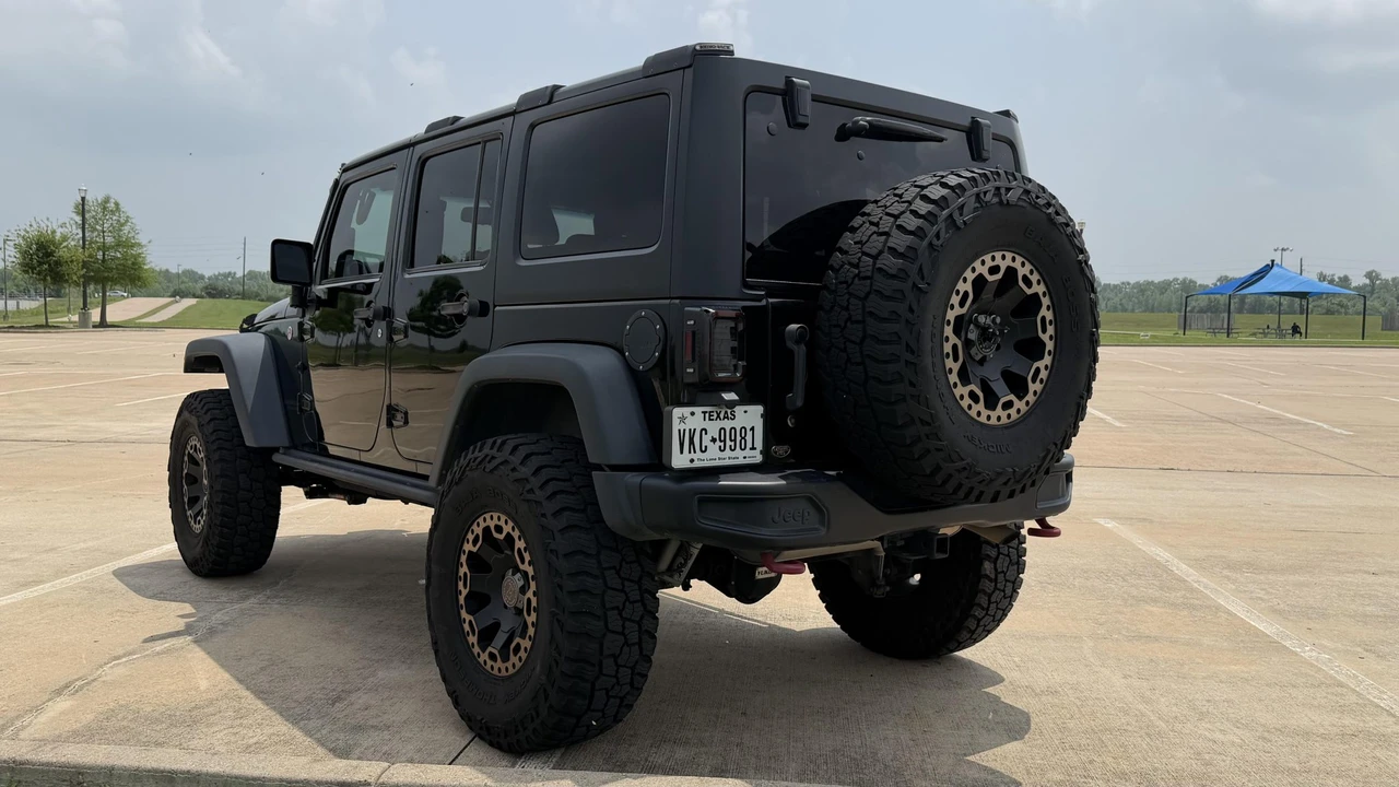 2017 Jeep JK Wrangler - Image 4 of 31