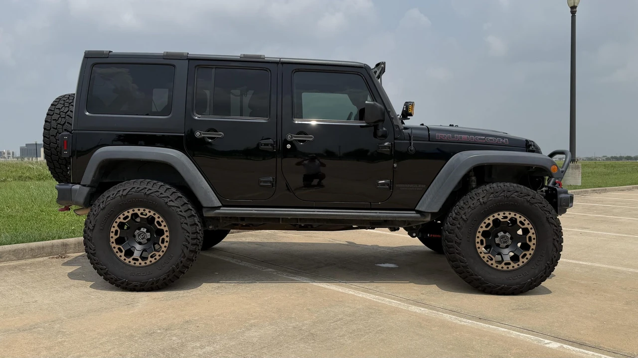 2017 Jeep JK Wrangler - Image 7 of 31