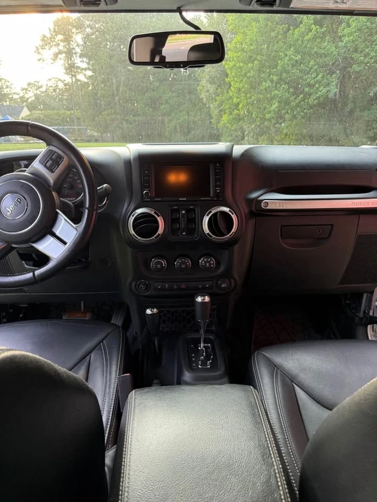 2017 Jeep JK Wrangler - Image 9 of 17