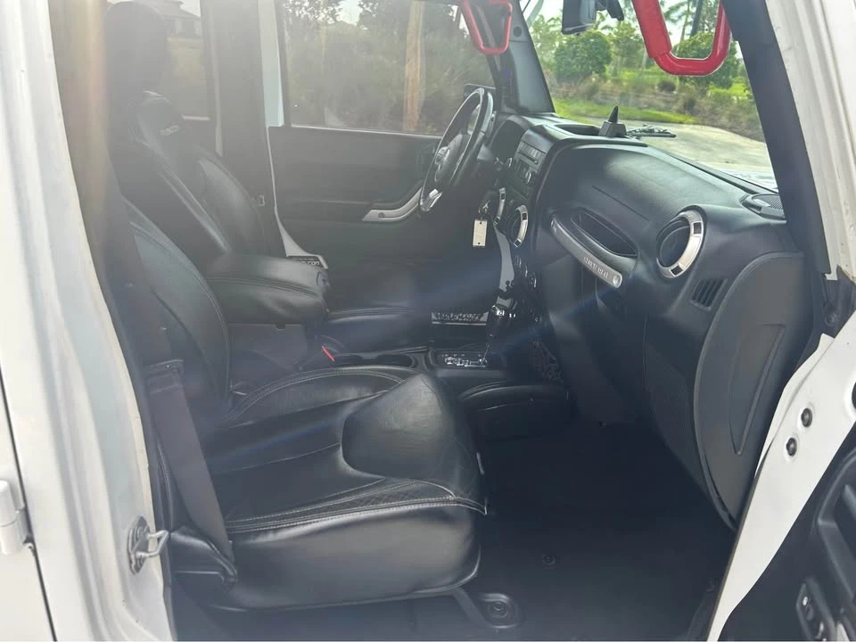 2017 Jeep JK Wrangler - Image 13 of 20