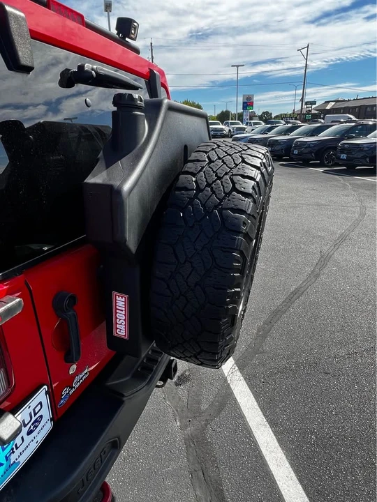 2017 Jeep JK Wrangler - Image 16 of 20