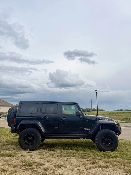 2017 Jeep JK Wrangler - Image 6 of 14