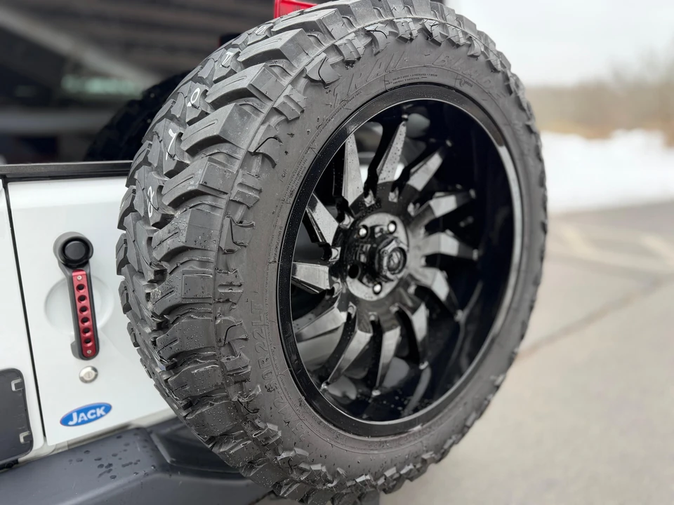 2017 Jeep JK Wrangler - Image 25 of 31