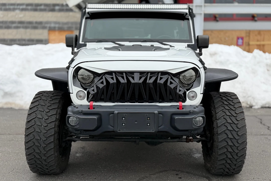 2017 Jeep JK Wrangler - Image 2 of 31
