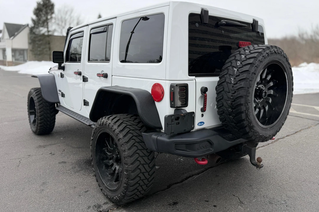 2017 Jeep JK Wrangler - Image 4 of 31