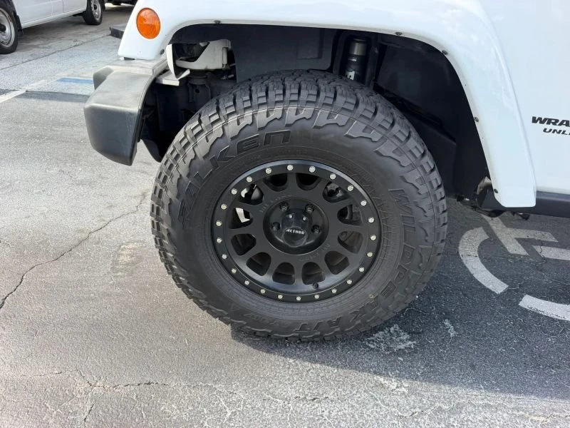 2017 Jeep JK Wrangler - Image 16 of 19