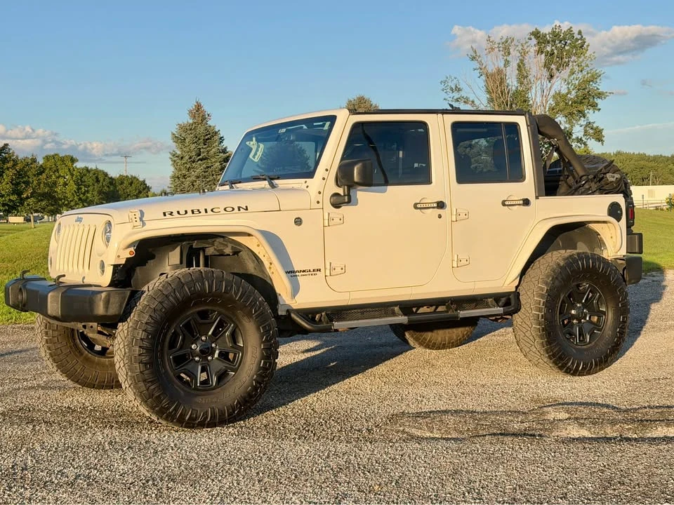 2017 Jeep JK Wrangler - Image 2 of 11