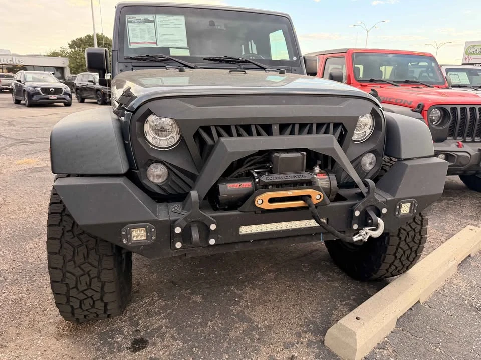 2017 Jeep JK Wrangler - Image 4 of 4