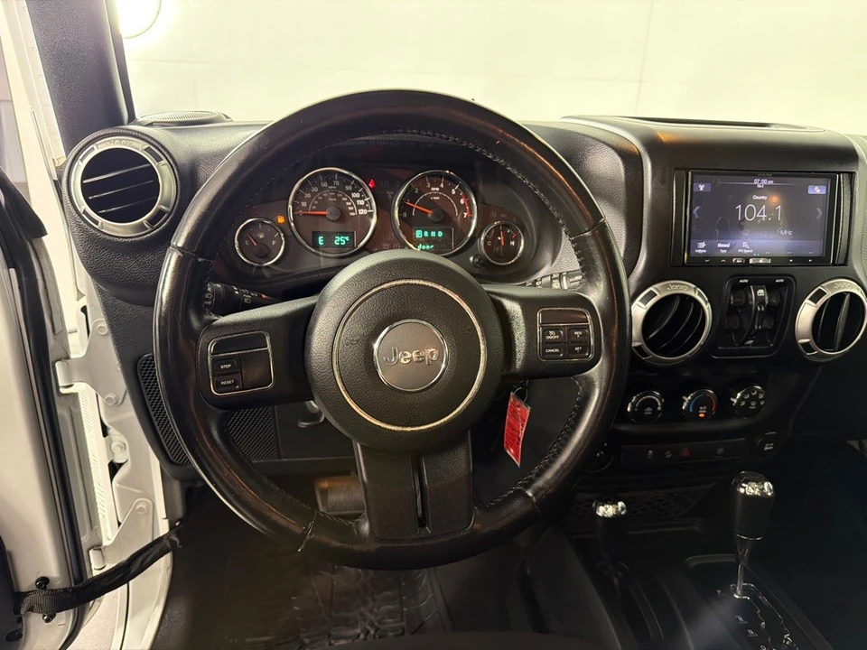 2017 Jeep JK Wrangler - Image 14 of 25